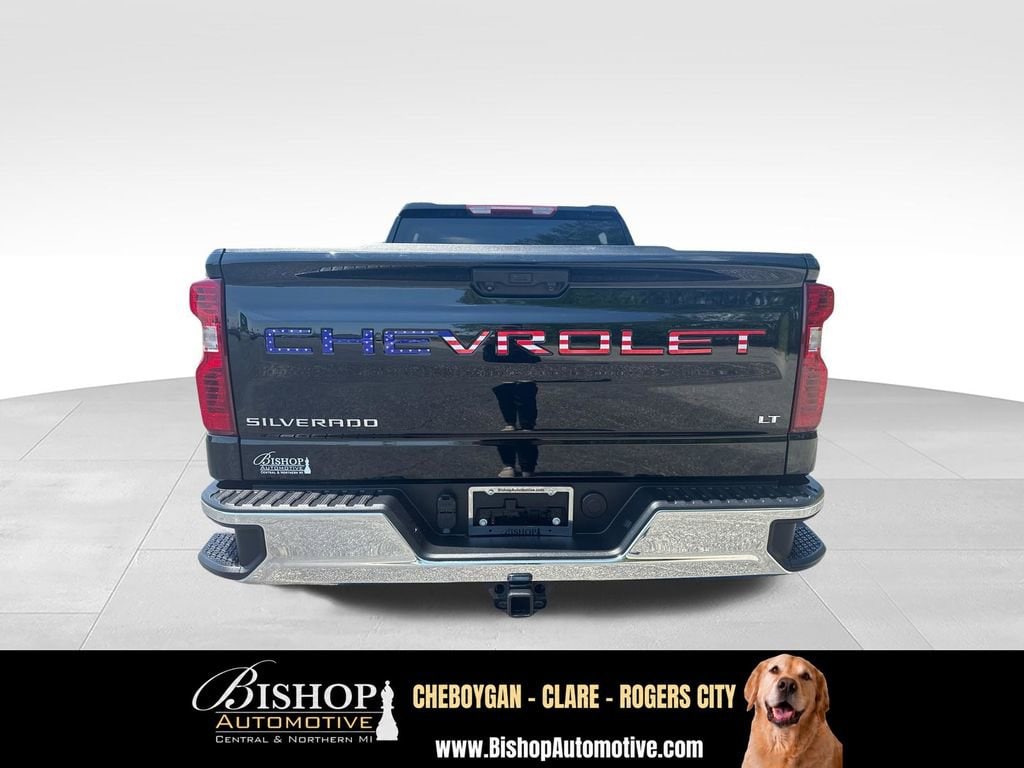 2024 Chevrolet Silverado 1500 LT (2FL) image 19