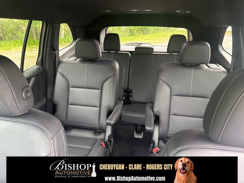 2024 GMC Acadia Elevation image 14