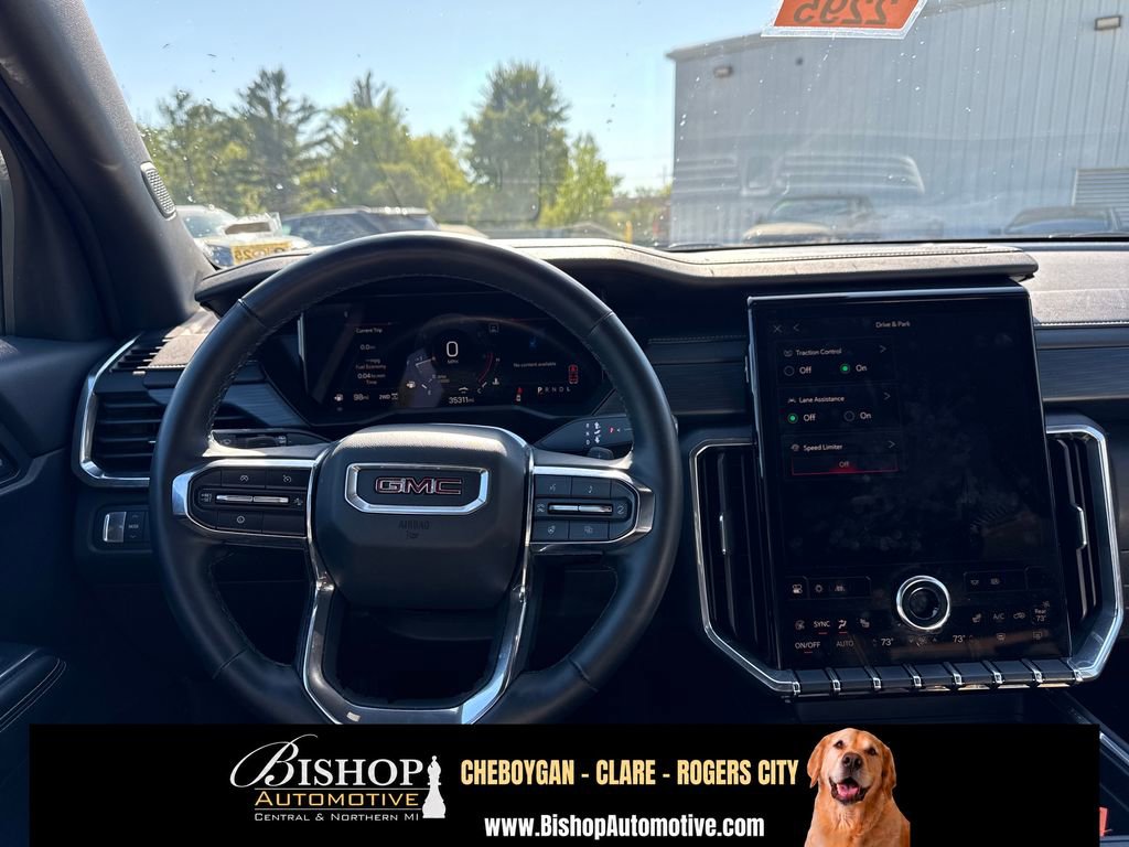 2024 GMC Acadia Elevation image 10