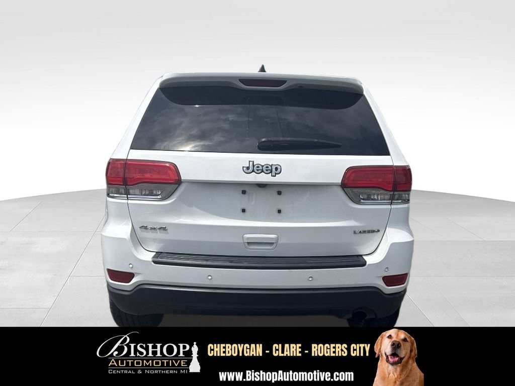 2018 Jeep Grand Cherokee Laredo E image 11