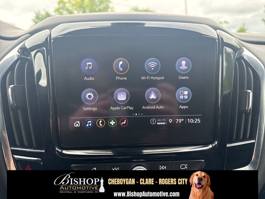 2023 Chevrolet Traverse LT Cloth image 23