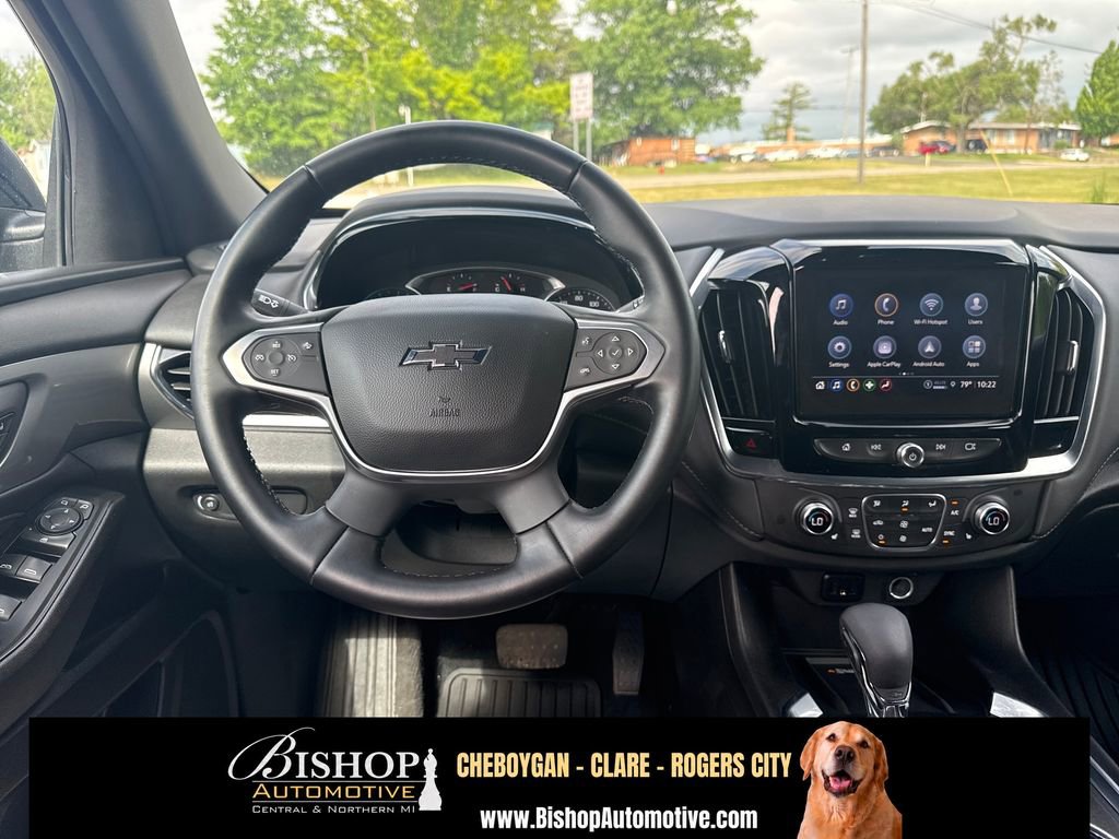 2023 Chevrolet Traverse LT Cloth image 15