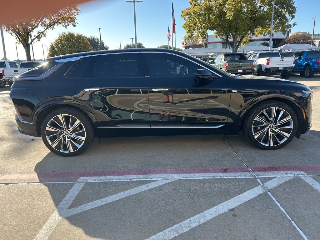 Used 2023 Cadillac Lyriq Luxury SUV