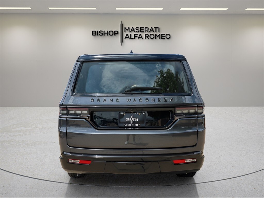 2024 Jeep Grand Wagoneer II photo 4