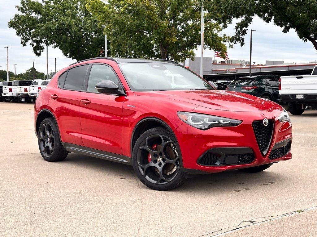 Used 2025 Alfa Romeo Stelvio Base SUV