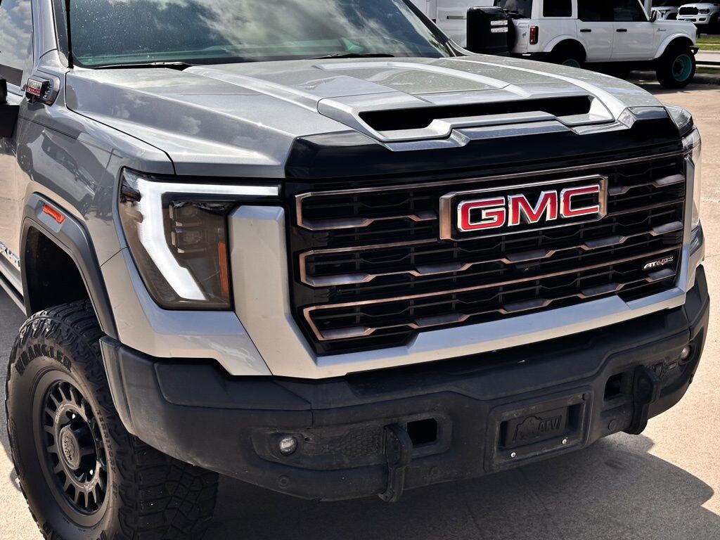 Used 2025 GMC Sierra 2500HD AT4X Truck