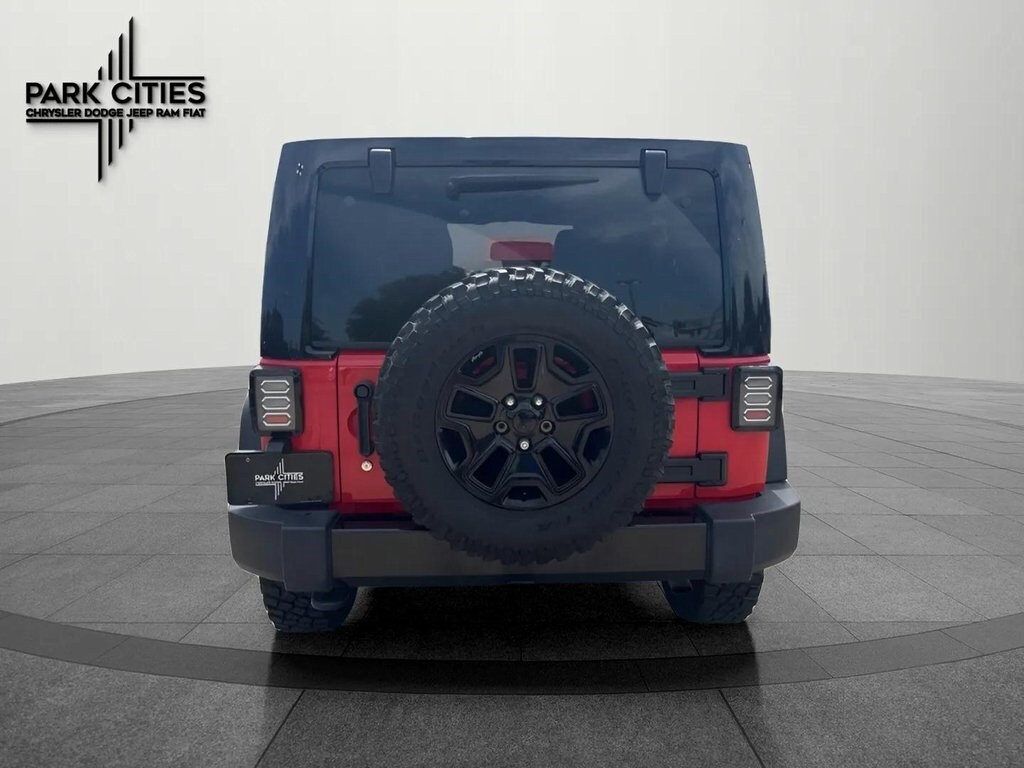 2017 Jeep Wrangler Unlimited Willys photo 4