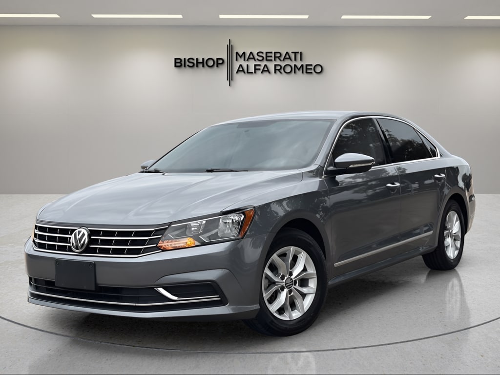 Used 2017 Volkswagen Passat 1.8T S Sedan