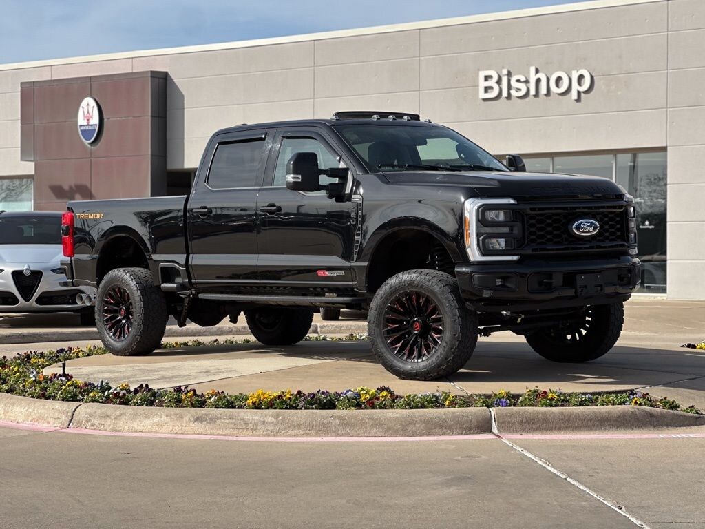 Used 2023 Ford F-350SD Lariat Truck