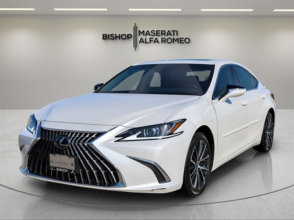 Used 2023 Lexus ES 300h Sedan