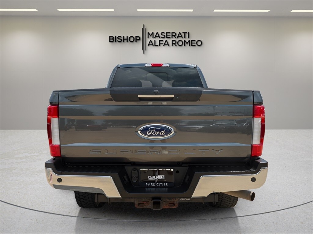 2018 Ford F-250 photo 3