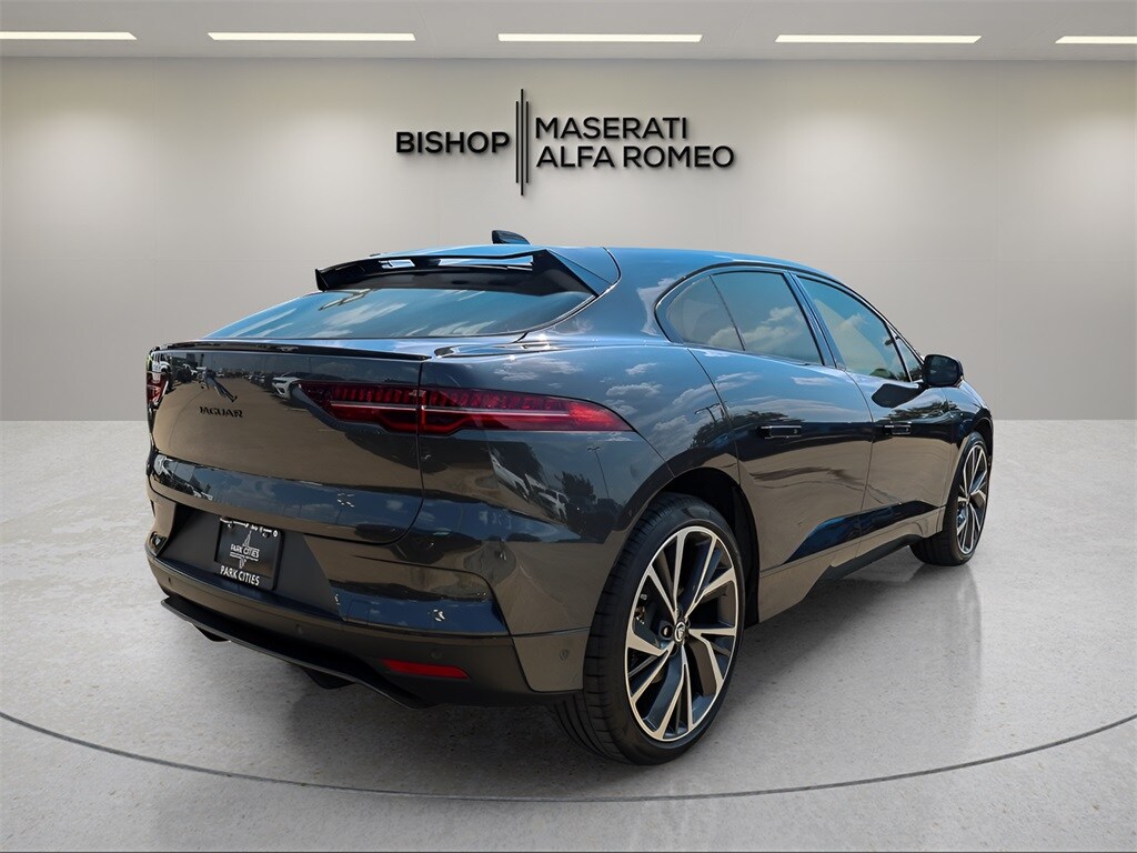 2024 Jaguar I-PACE HSE photo 3