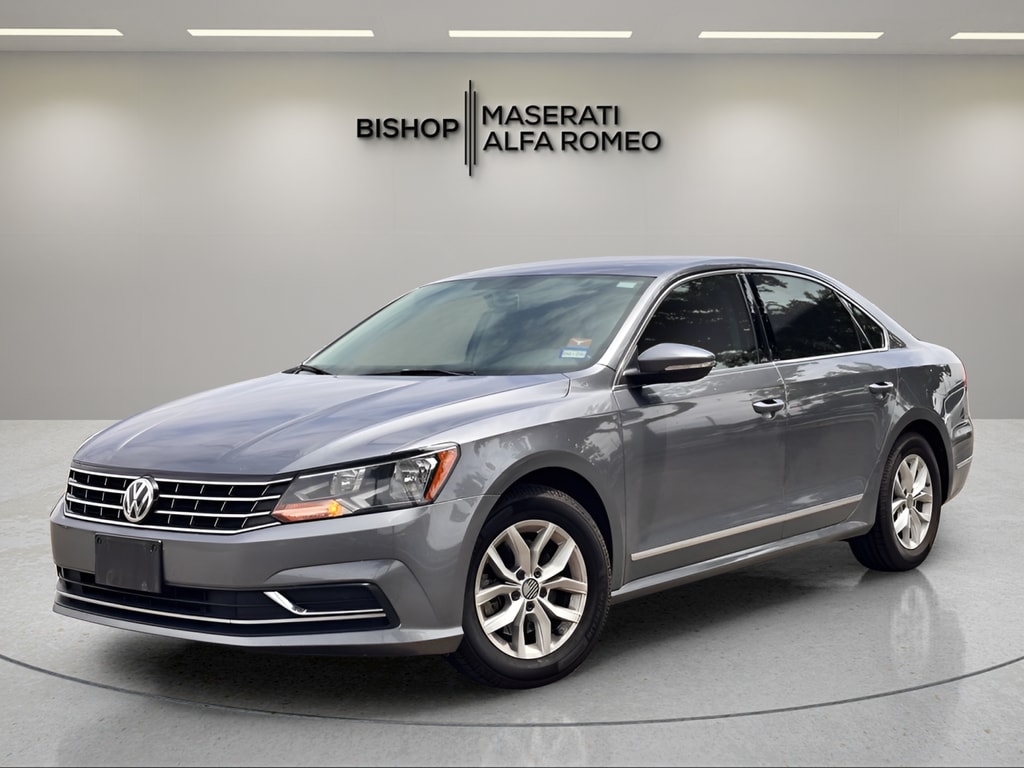Used 2017 Volkswagen Passat 1.8T S Sedan