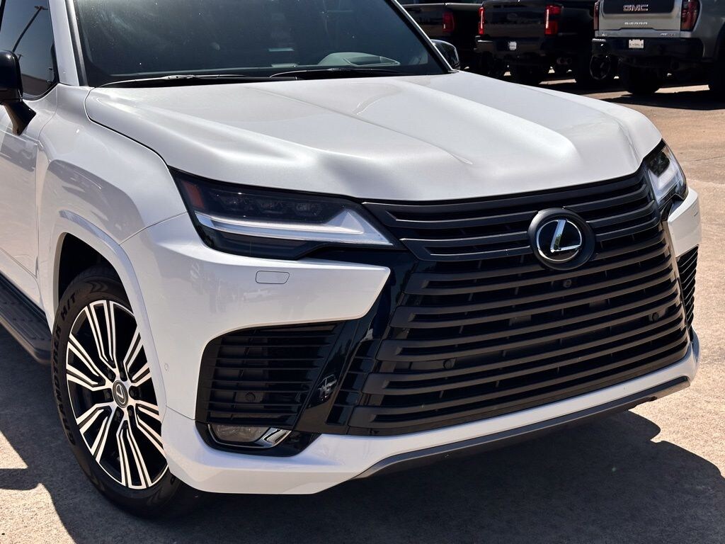 Used 2026 Lexus LX 700h Luxury SUV