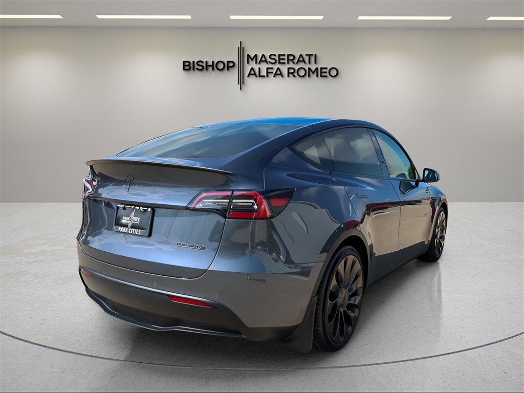 2022 Tesla Model Y Performance photo 3
