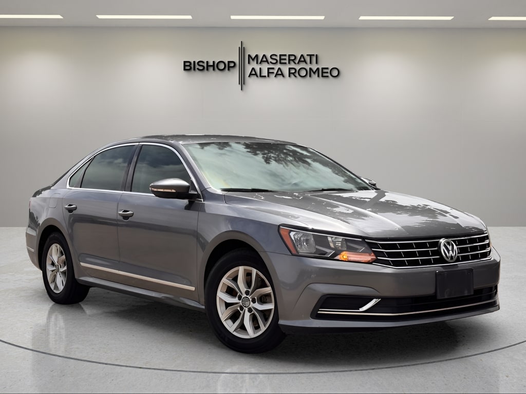 Used 2017 Volkswagen Passat 1.8T S Sedan