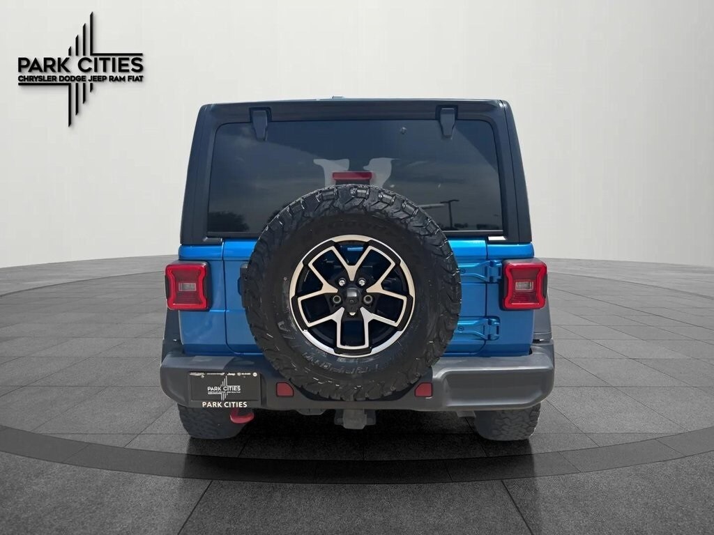 2024 Jeep Wrangler Rubicon photo 4