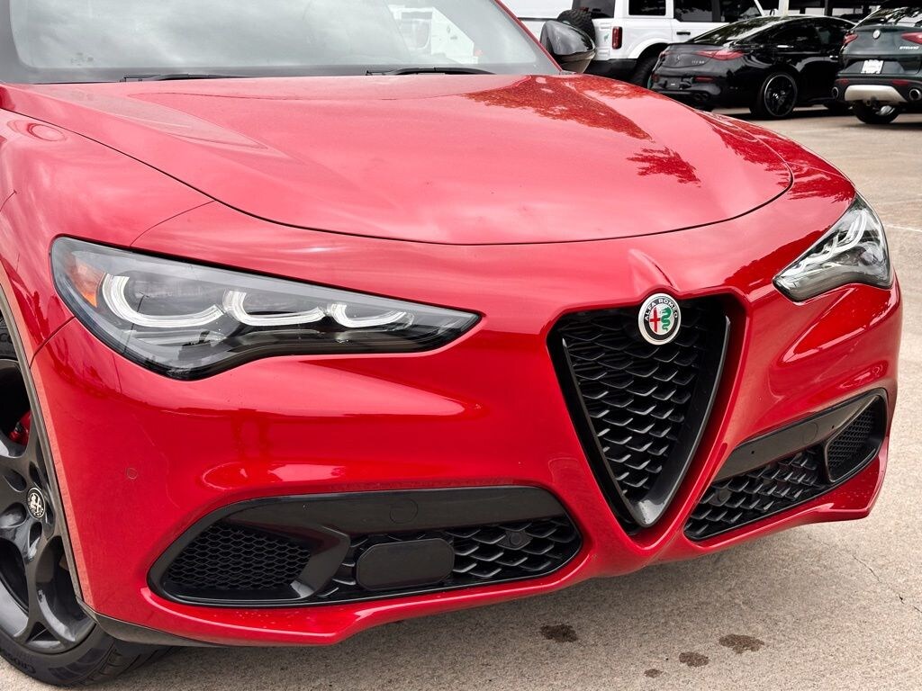 Used 2025 Alfa Romeo Stelvio Base SUV