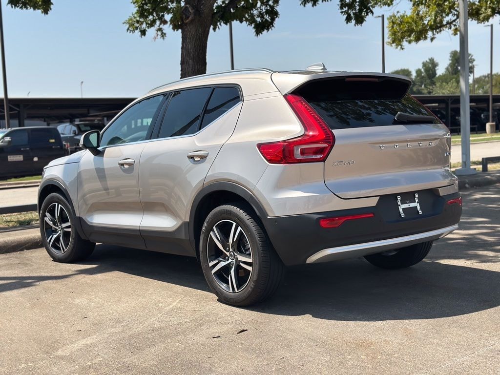Used 2023 Volvo XC40 B5 Plus Bright Theme SUV