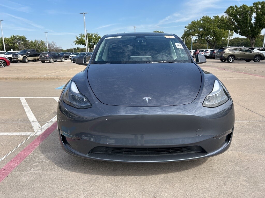 2023 Tesla Model Y Long Range photo 2