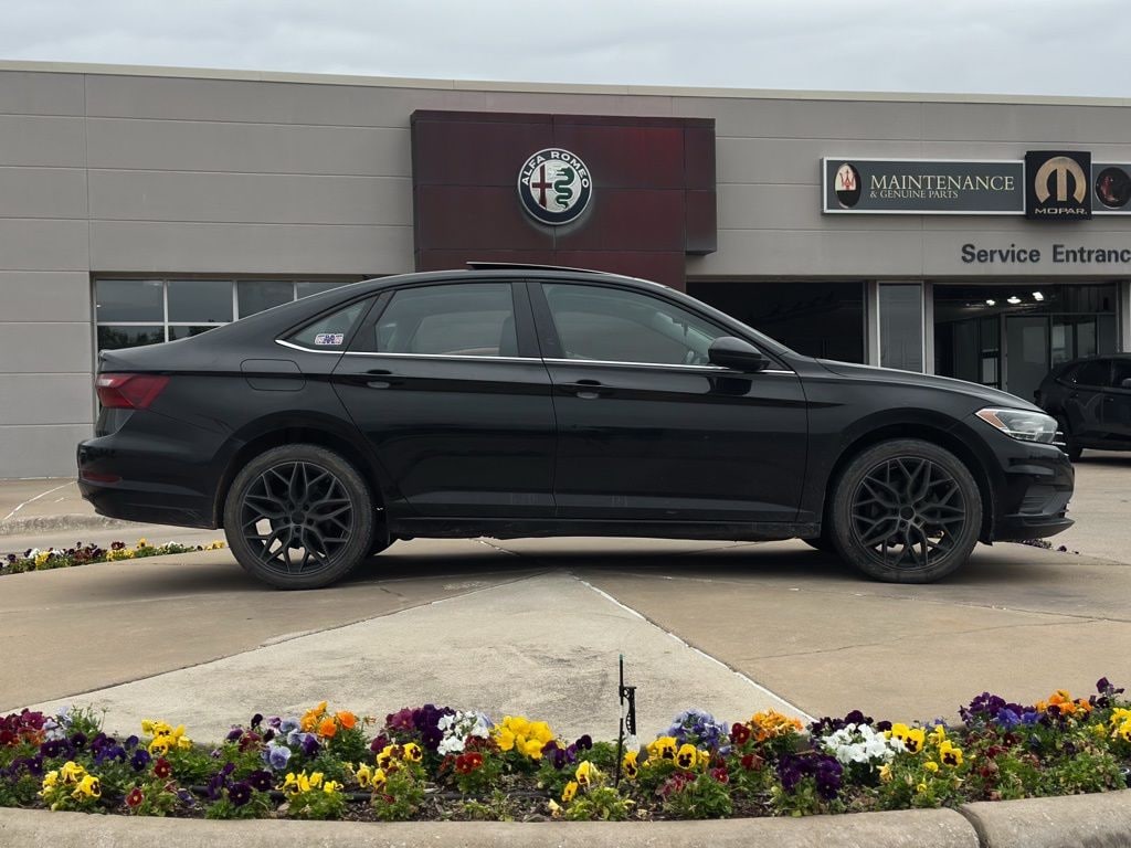 Used 2020 Volkswagen Jetta 1.4T SE Sedan