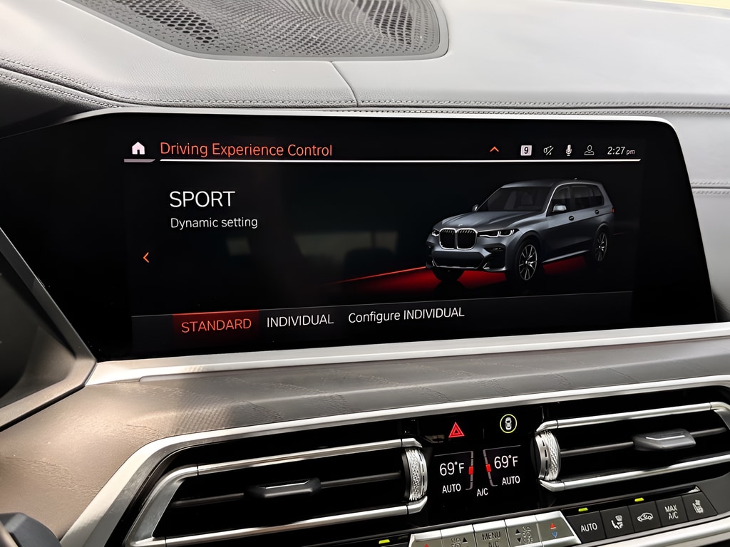 2022 BMW X7 40i - Photo 9
