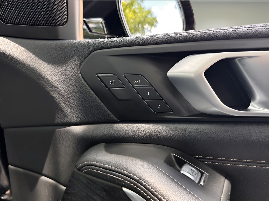 2022 BMW X7 40i - Photo 23