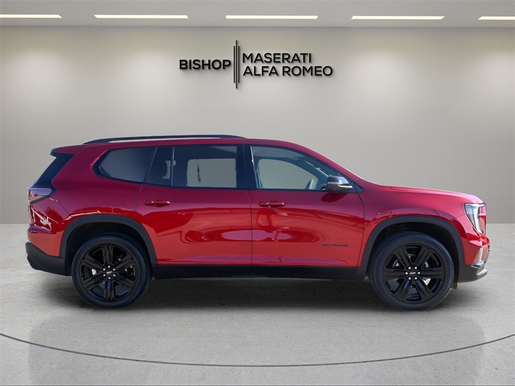 2024 Gmc Acadia Elevation photo 2