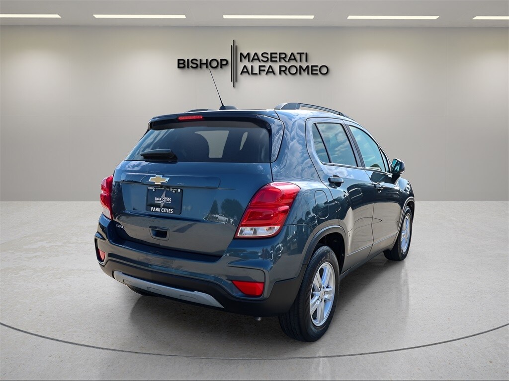 2021 Chevrolet Trax LT photo 3