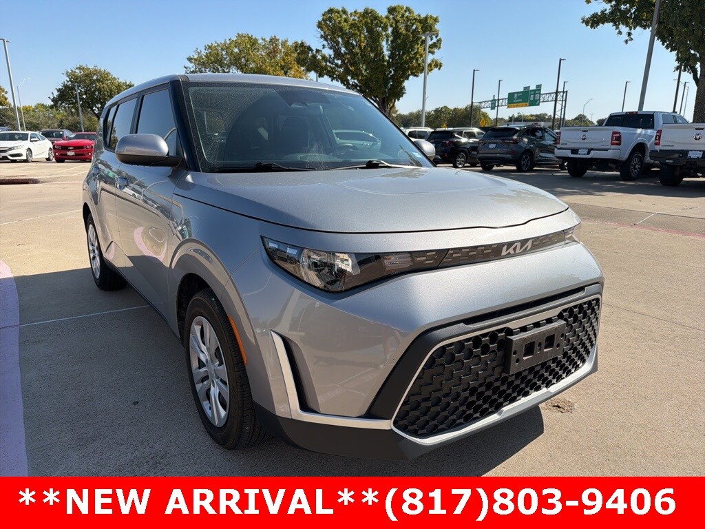 Used 2023 Kia Soul LX Hatchback