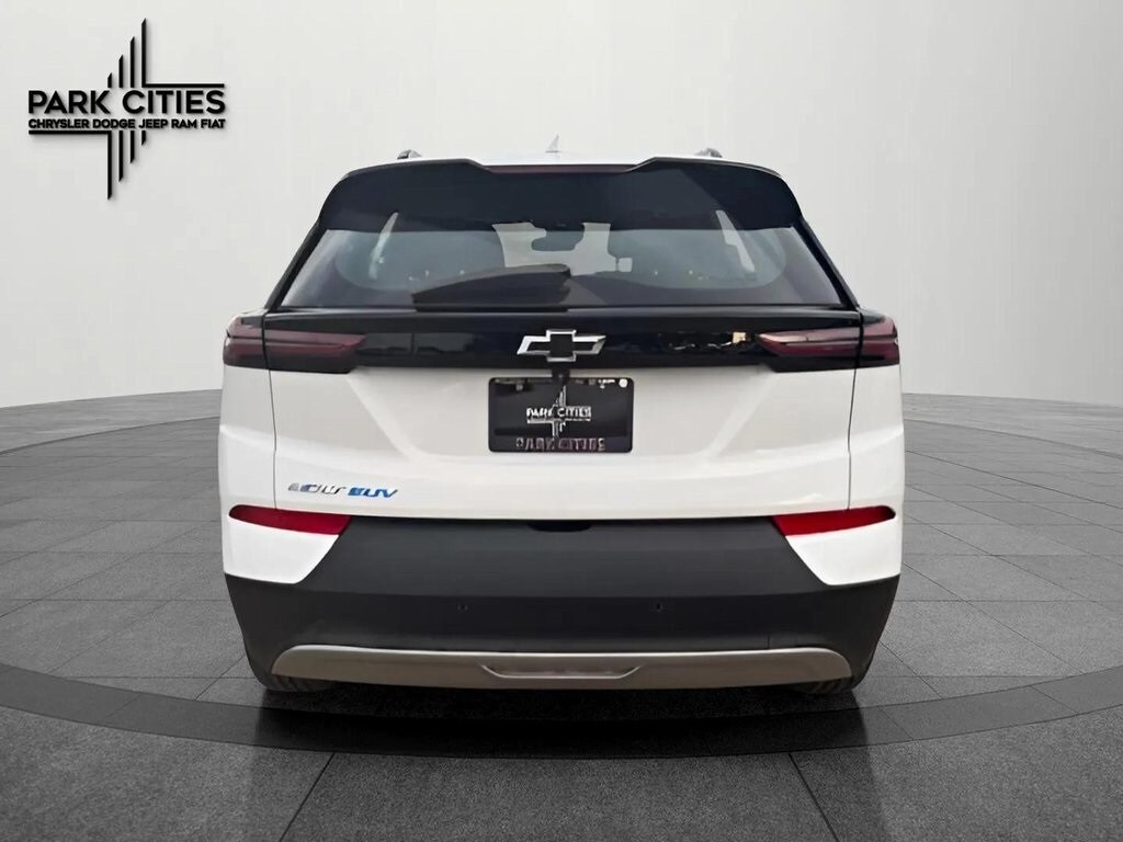 2022 Chevrolet Bolt EUV photo 4