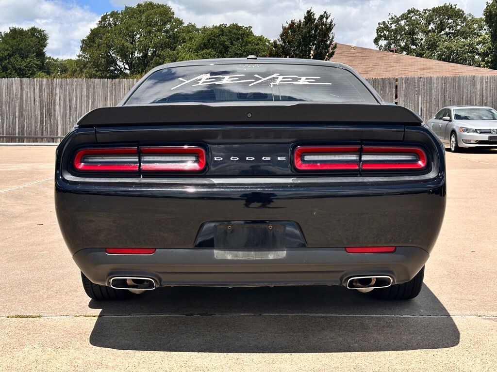 Used 2018 Dodge Challenger SXT Coupe