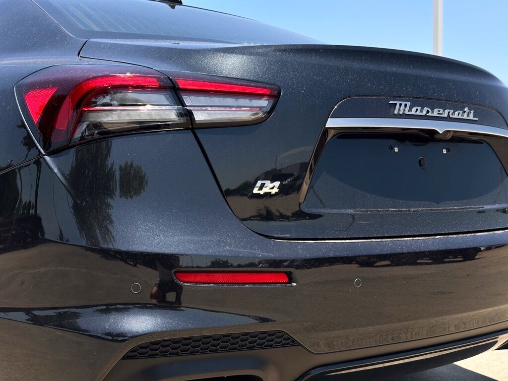 Used 2024 Maserati Ghibli Modena Sedan