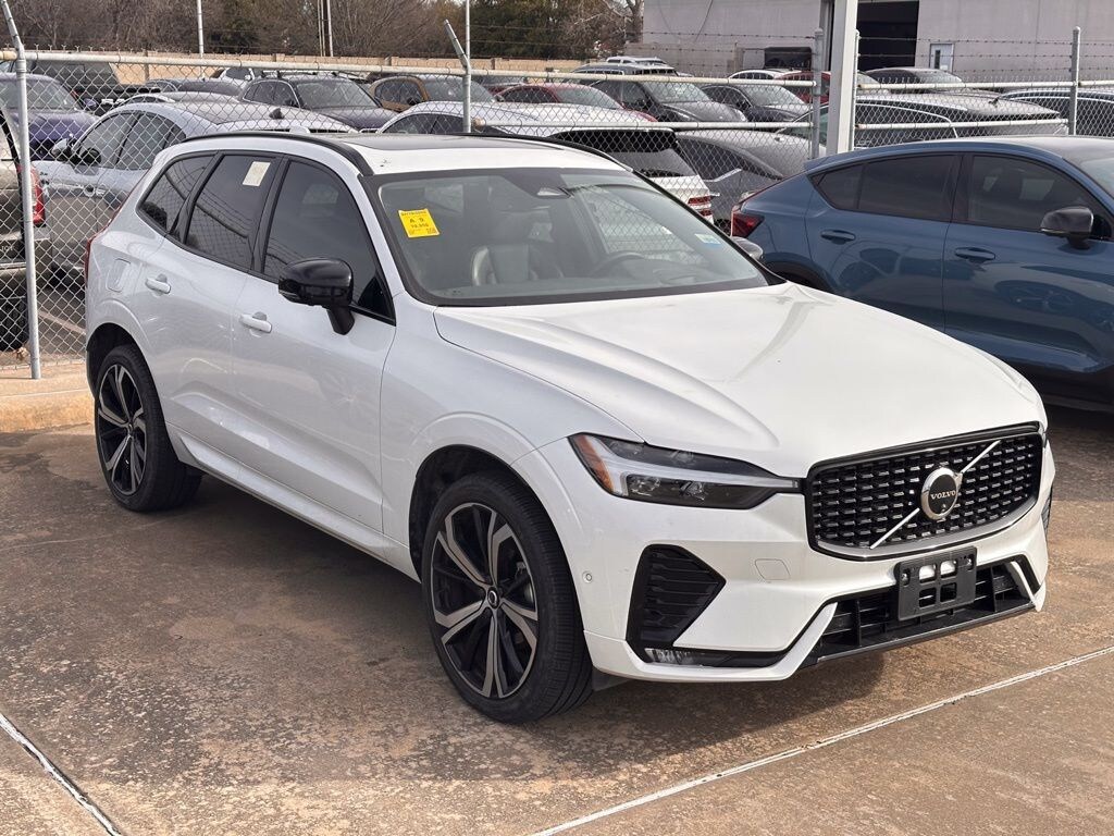 Used 2025 Volvo XC60 B5 Ultra SUV