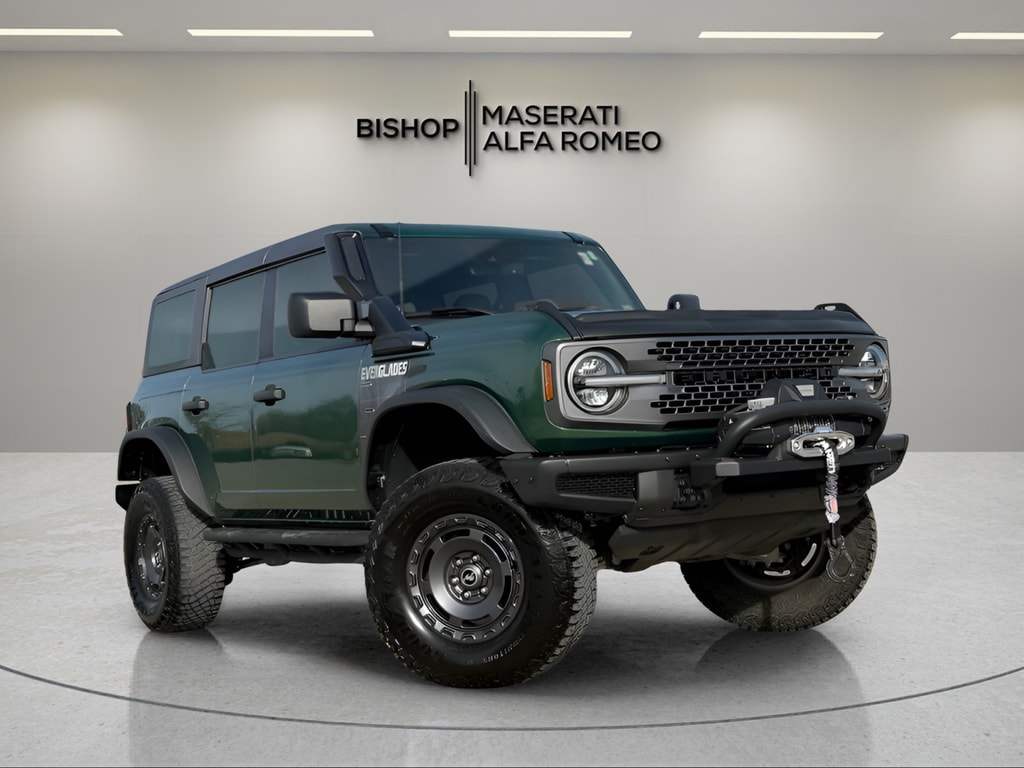 2023 Ford Bronco SUV 