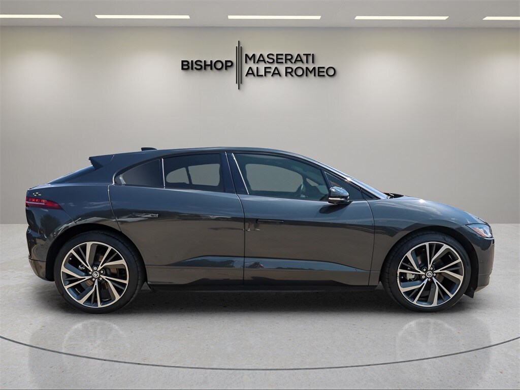 2024 Jaguar I-PACE HSE photo 2