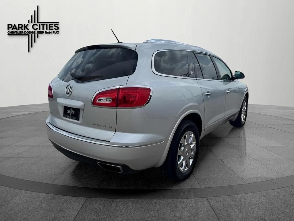 2015 Buick Enclave Leather photo 2