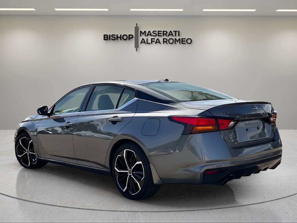 Used 2025 Nissan Altima 2.5 SR Sedan