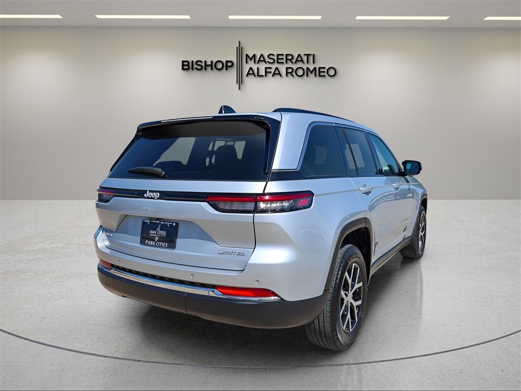2024 Jeep Grand Cherokee Limited photo 2