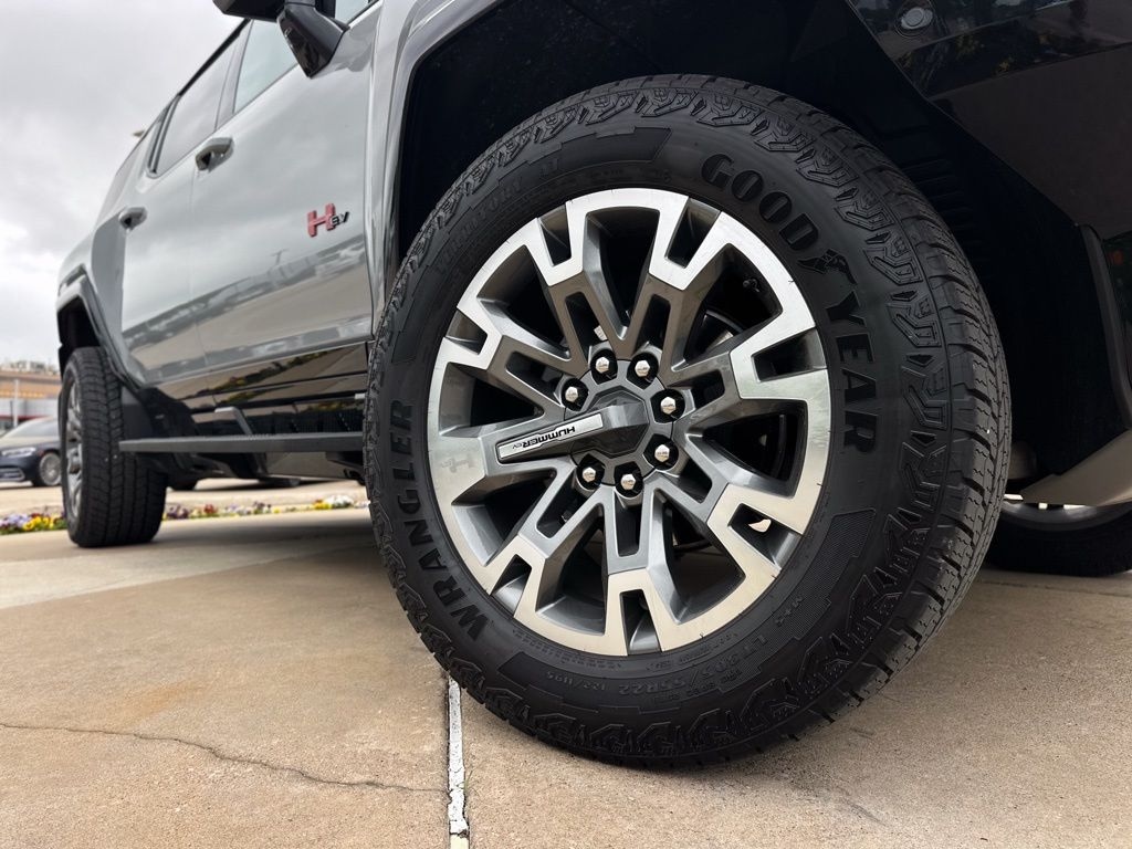 Used 2024 GMC Hummer EV SUV 2X SUV