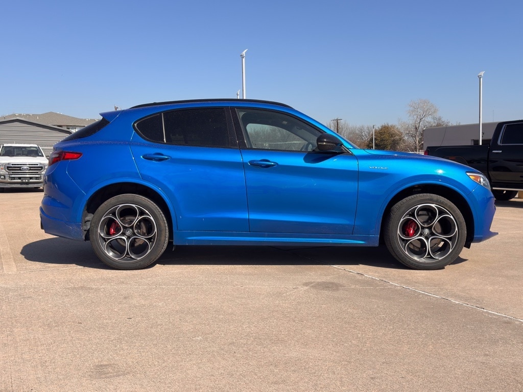 Used 2022 Alfa Romeo Stelvio Veloce SUV