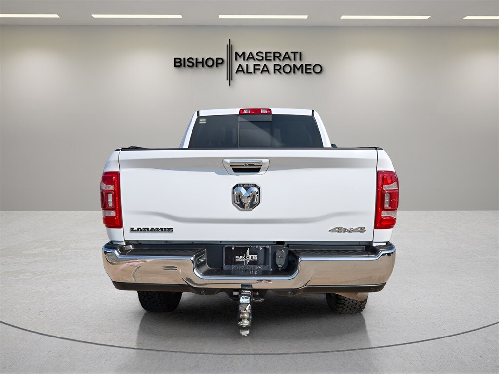 2020 Ram 3500 Laramie photo 3