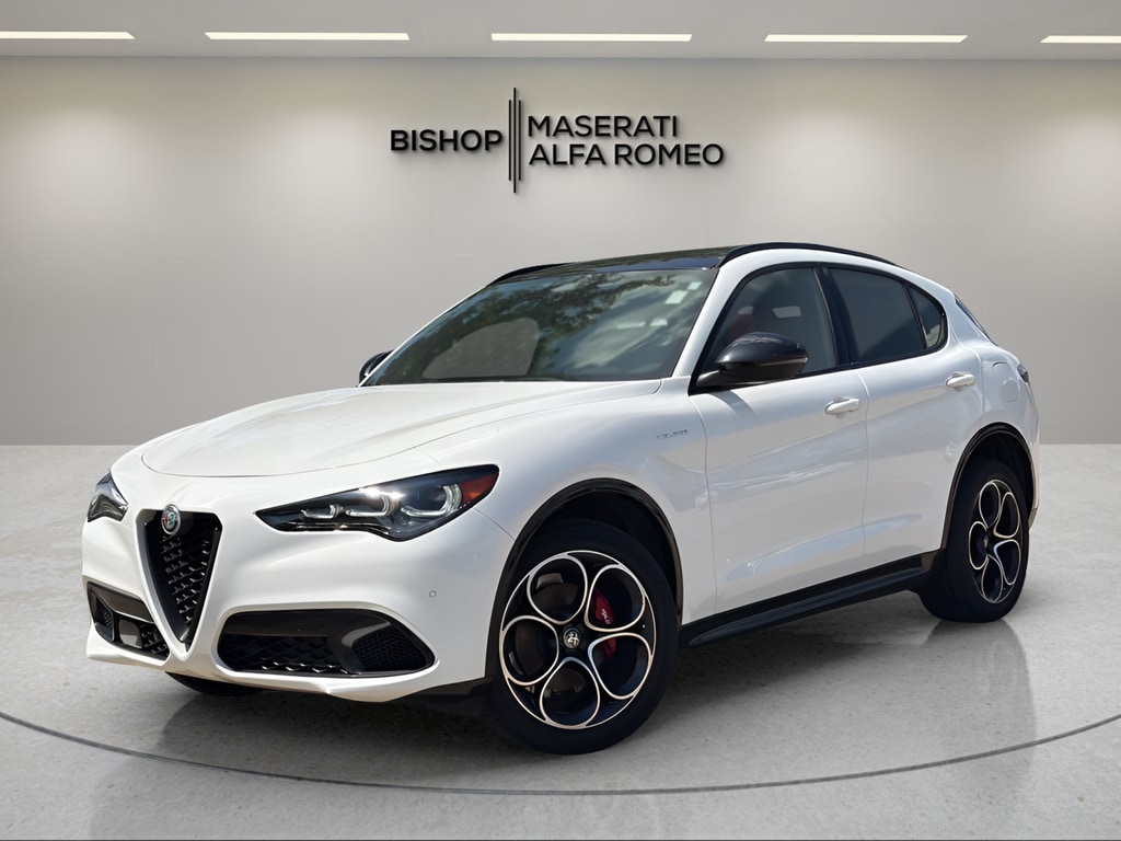 Used 2025 Alfa Romeo Stelvio Base SUV
