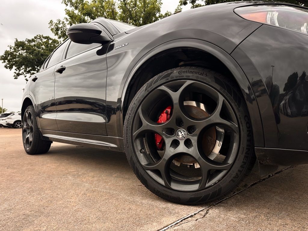 Used 2025 Alfa Romeo Stelvio Veloce SUV