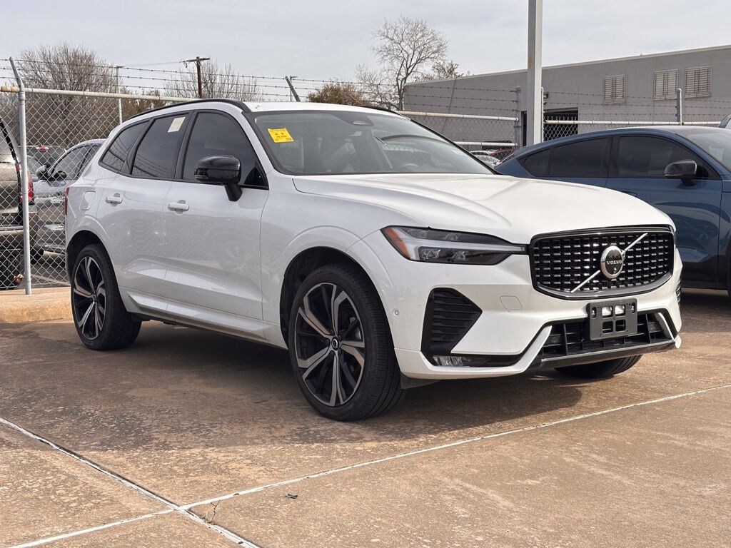 Used 2025 Volvo XC60 B5 Ultra SUV