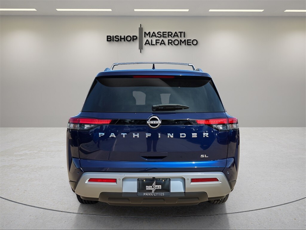 2024 Nissan Pathfinder SL photo 4