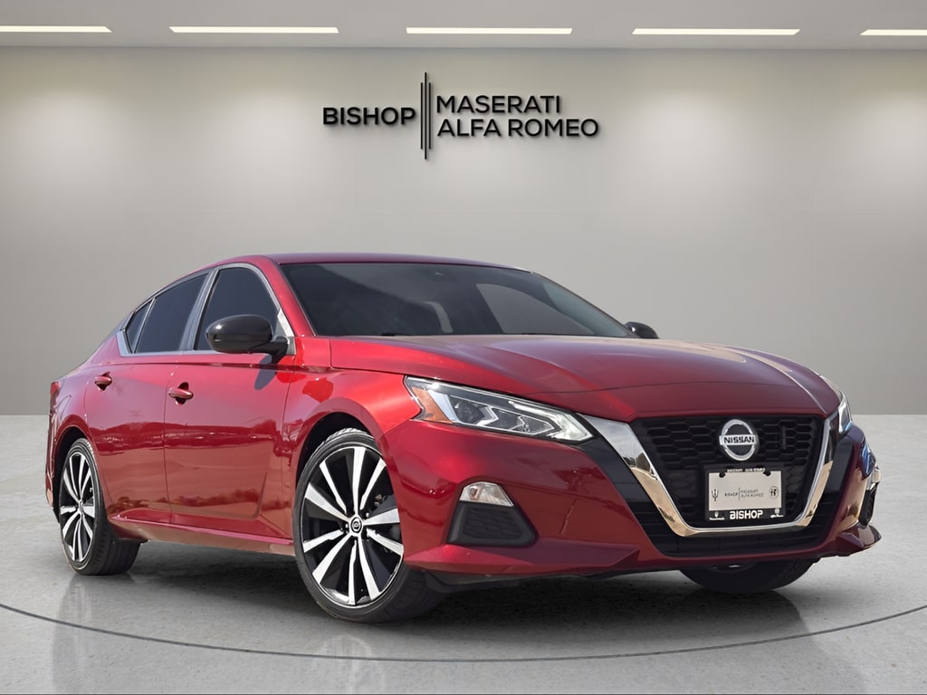 Used 2022 Nissan Altima 2.5 SR Sedan