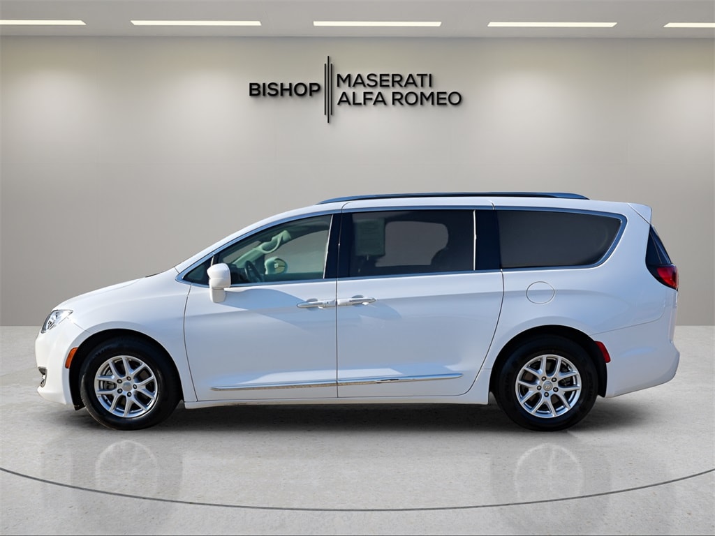 Used 2020 Chrysler Pacifica Touring L Minivan/Van