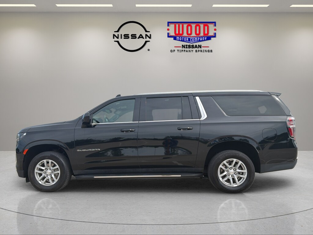 Used 2024 Chevrolet Suburban LT SUV