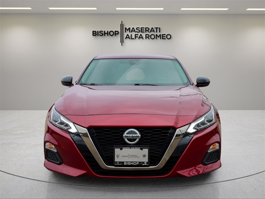 Used 2022 Nissan Altima 2.5 SR Sedan